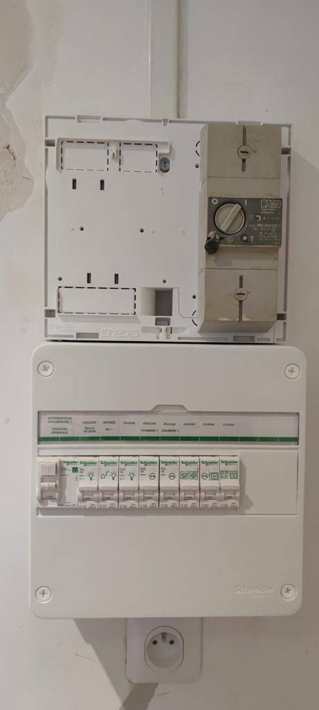 Tableau électrique installation.jpg