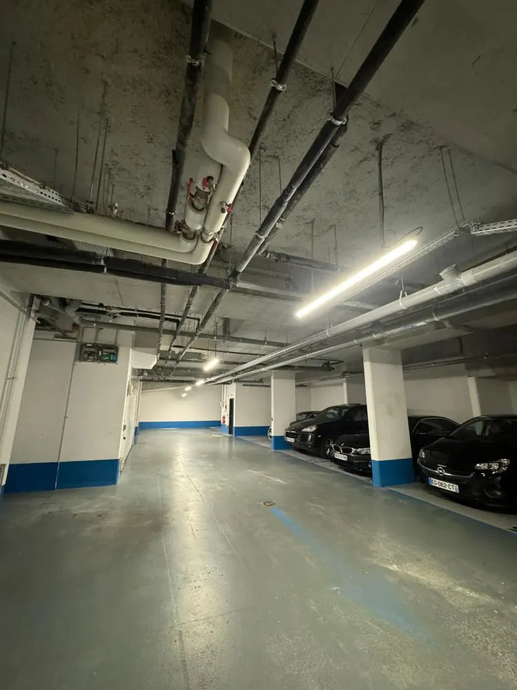 mbj-lumiere-parking